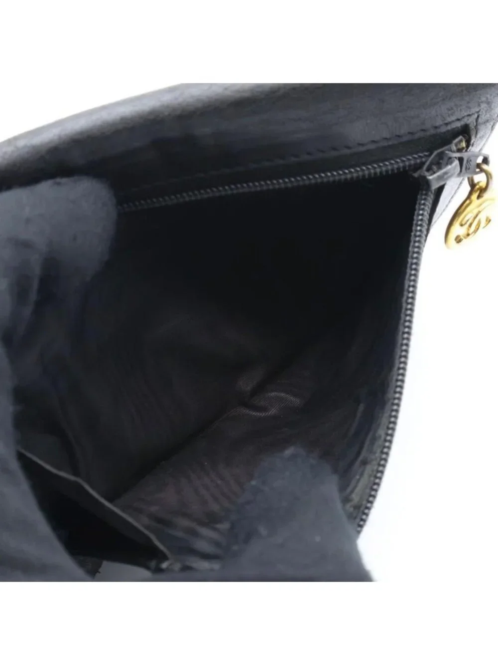 Chanel Jumbo CC Logo Lambskin Bifold Wallet Black